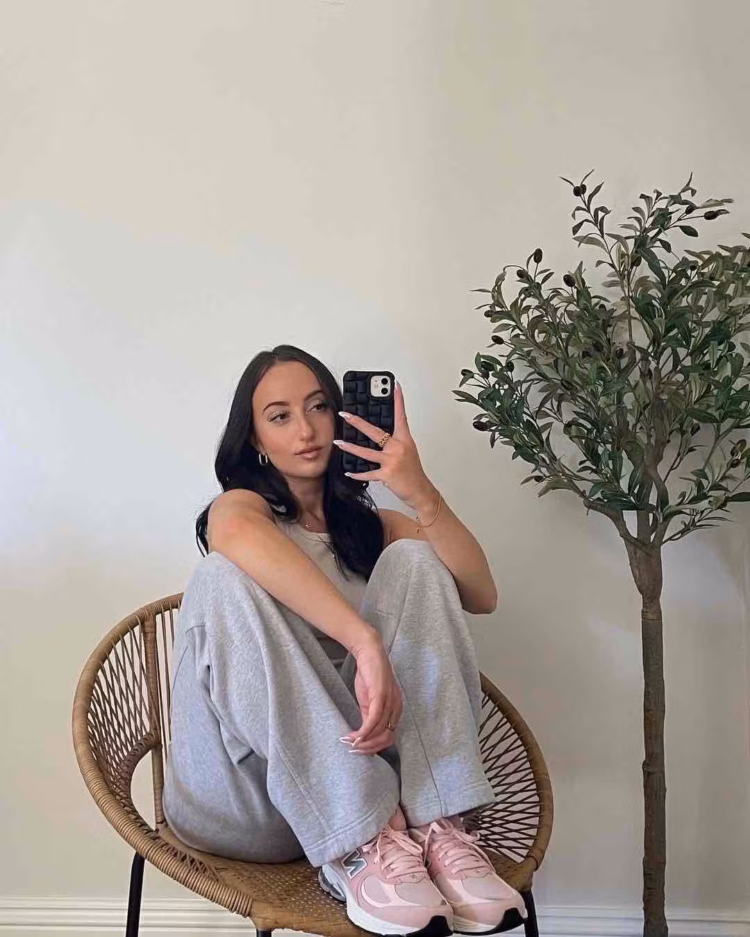 New Balance 2002R 'Cherry Blossom Powder' ML2002R4 New Balance 2002R 'Cherry Blossom Powder' ML2002R4